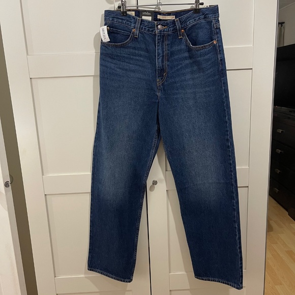 I SHIP PURO 😊 NWT Levi's Dad Jean - Mid-rise loose jeans - Indigo blue - Sz 29 - Picture 3 of 13